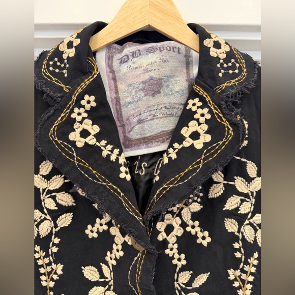 Rare Vintage DB Sport Jacket Women's Small Embroidered Black Blazer Floral - Picture 4 of 13